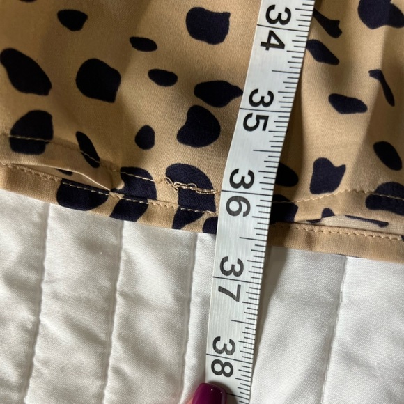 Leopard Print Ruffle Sleeve Dress - Picture 8 of 8